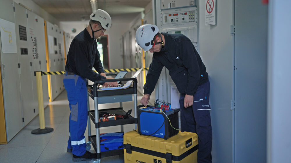 The Solution for Efficient Commissioning of Medium-Voltage Switchgears