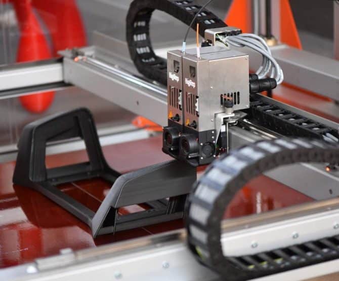 Image Q&A. Additive Manufacturing Thinks Big, Aims High