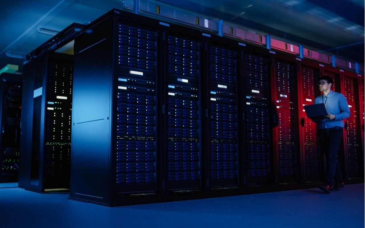 Data Centers & AI: Europe's Tech and Environmental Challenges - DirectIndustry e-Magazine