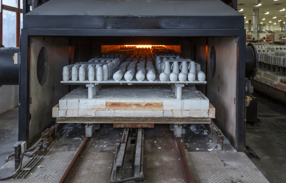 Image The Mechanics of Ceramics: How the Industry Can Decarbonize