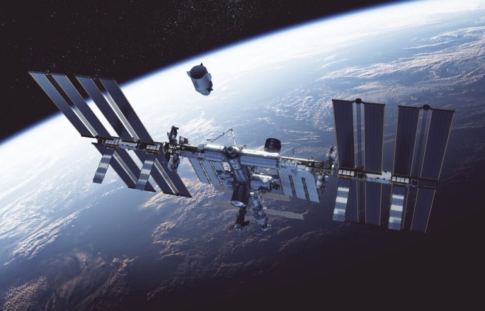 Image Racing to Replace the ISS: Four European & U.S. Startups Leading the Next Orbital Era