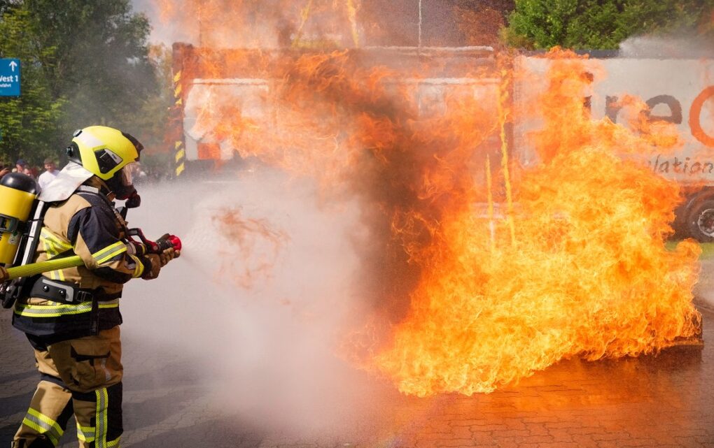 Image Megafires Are Redesigning Firefighter Equipment Across Europe
