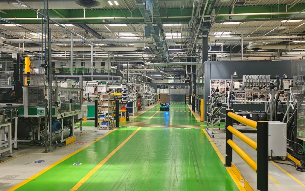 Image Inside Schneider Electric’s Factory, Brownfield Modernization Becomes a Weapon for European Competitiveness