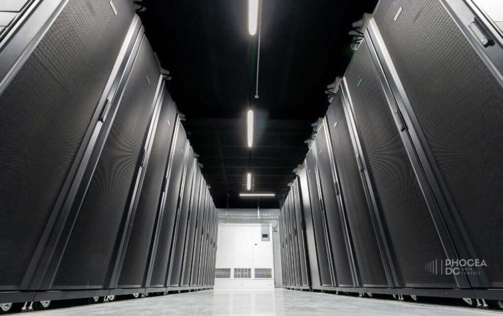Image PHOCEA DC Raises €120 Million to Deploy an Edge Data Center Network in Marseille