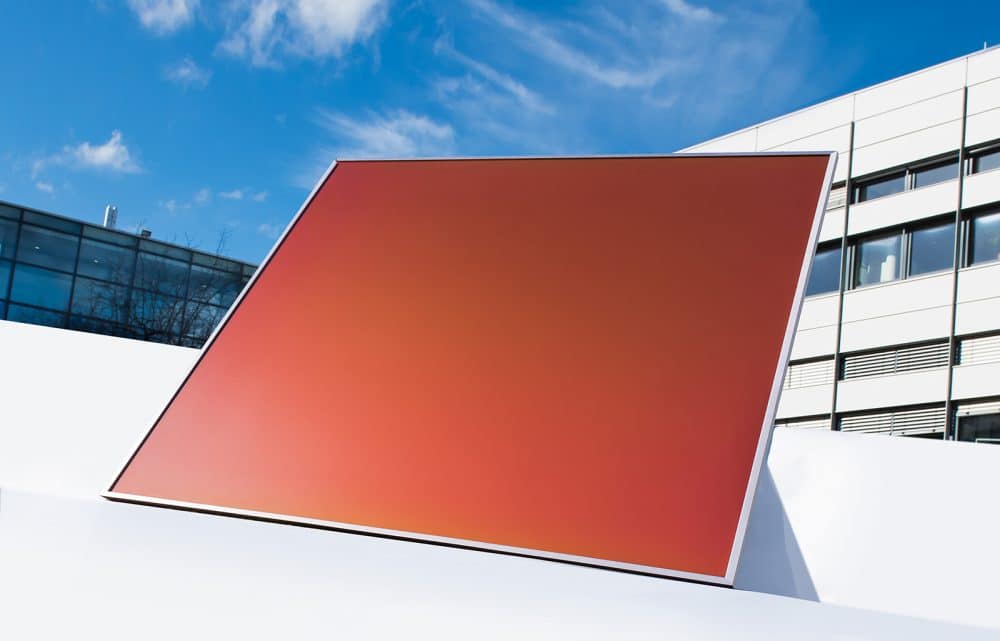 Image True Colors: Solar Panels to Enhance the Exteriors of Buildings