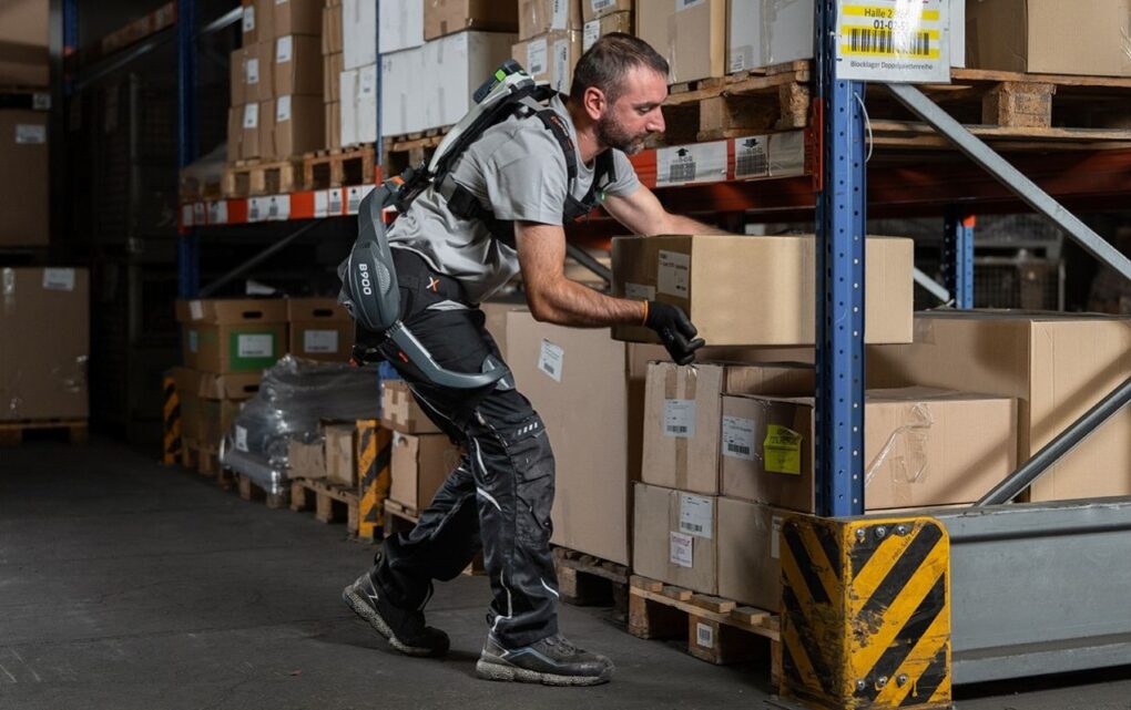 Image Active Back Exoskeleton B900: Relieve Backs, Empower Workers (by exoIQ)