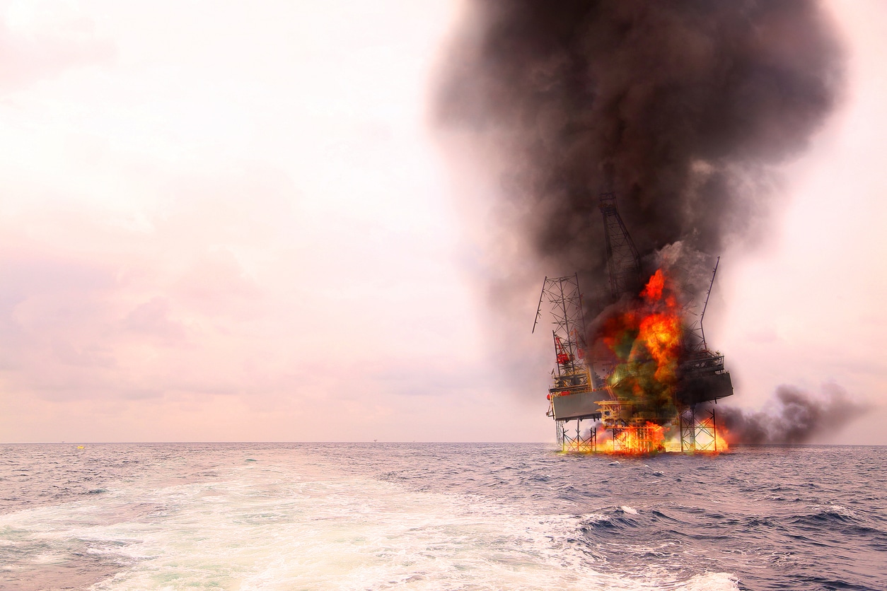 Preventing Industrial Accidents: How Does the Oil & Gas Manage Risk?